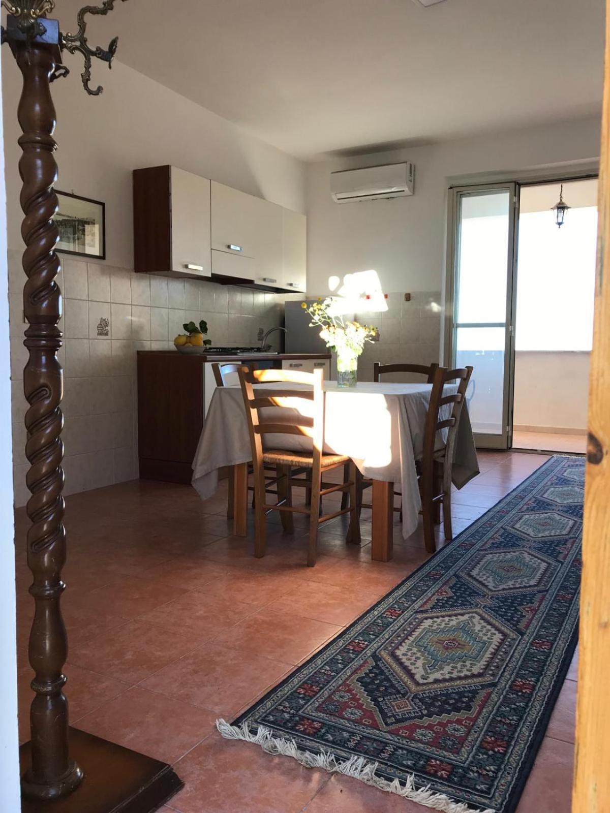 カステルモーラCasa Rexアパートメント エクステリア 写真